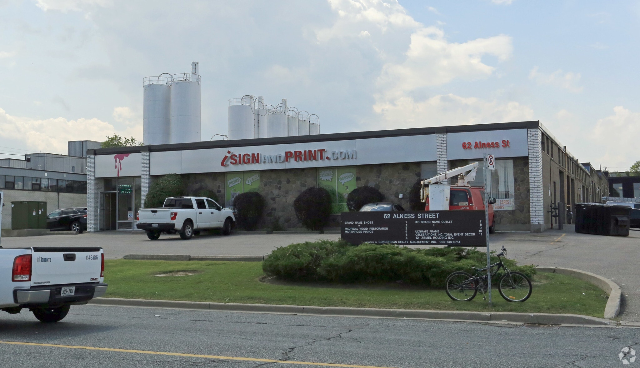 62 Alness St, Toronto, ON for sale Primary Photo- Image 1 of 1