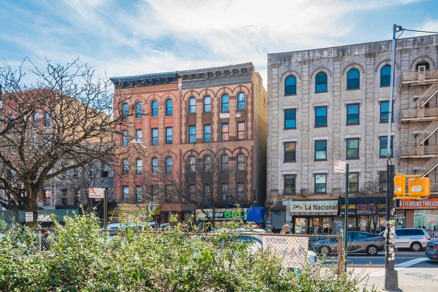 424 East 149Th Street, New York, NY à vendre - Photo principale - Image 1 de 6