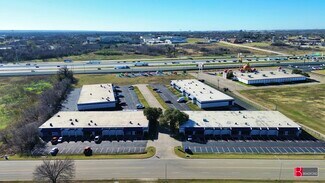 Plus de détails pour 605 E Palace Pky, Grand Prairie, TX - Industriel à louer