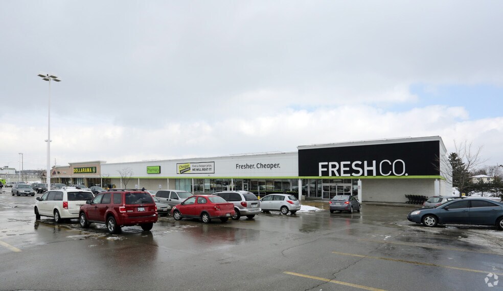 1 Hespeler Rd, Cambridge, ON à vendre - Photo principale - Image 1 de 1