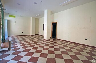 Retail in Guadalajara, Guadalajara for lease Interior Photo- Image 2 of 4