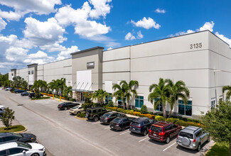 More details for 3135 Lakewood Ranch Blvd, Bradenton, FL - Industrial for Lease