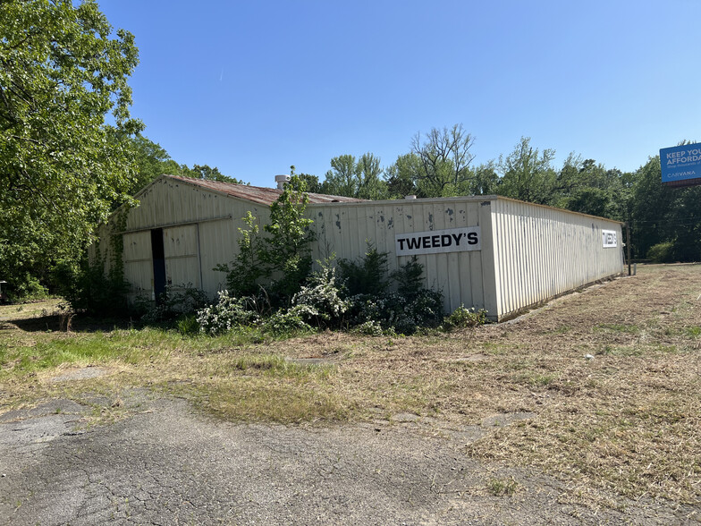 7400 Landers Rd, North Little Rock, AR à vendre - Photo du bâtiment - Image 2 de 10