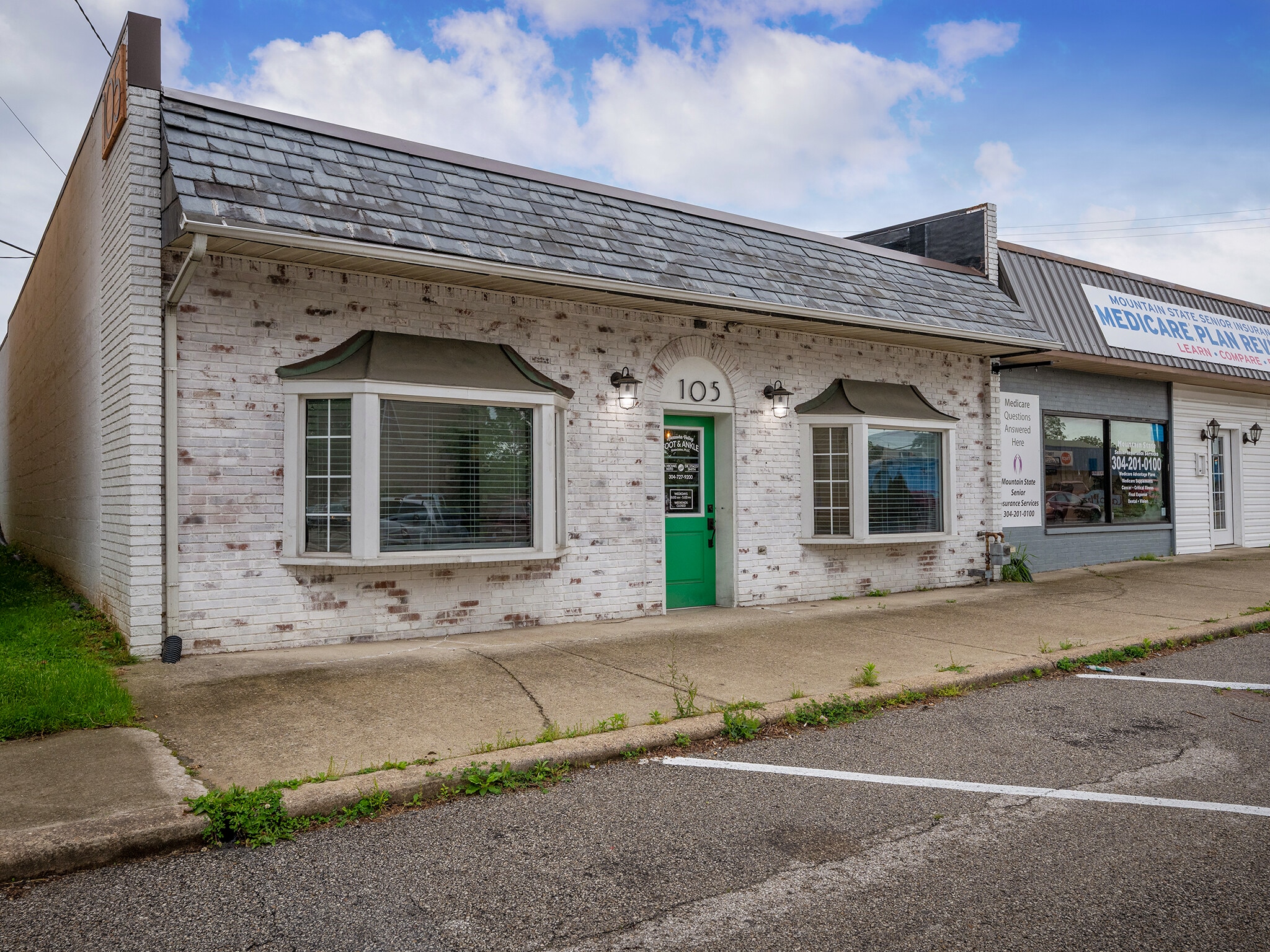 105 6th Ave, Saint Albans, WV for sale Primary Photo- Image 1 of 28