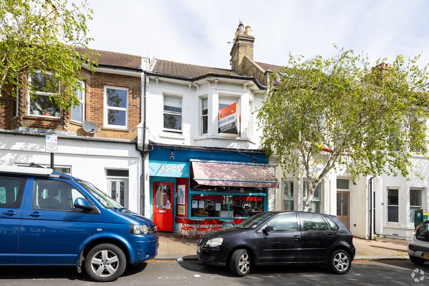 24 Upper Hamilton Rd, Brighton for lease - Primary Photo - Image 2 of 2