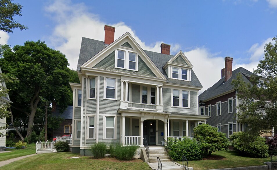 906 Main St, Worcester, MA à vendre - Photo principale - Image 1 de 9