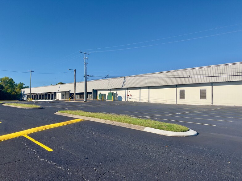 485 Craighead St, Nashville, TN for lease - Building Photo - Image 3 of 12