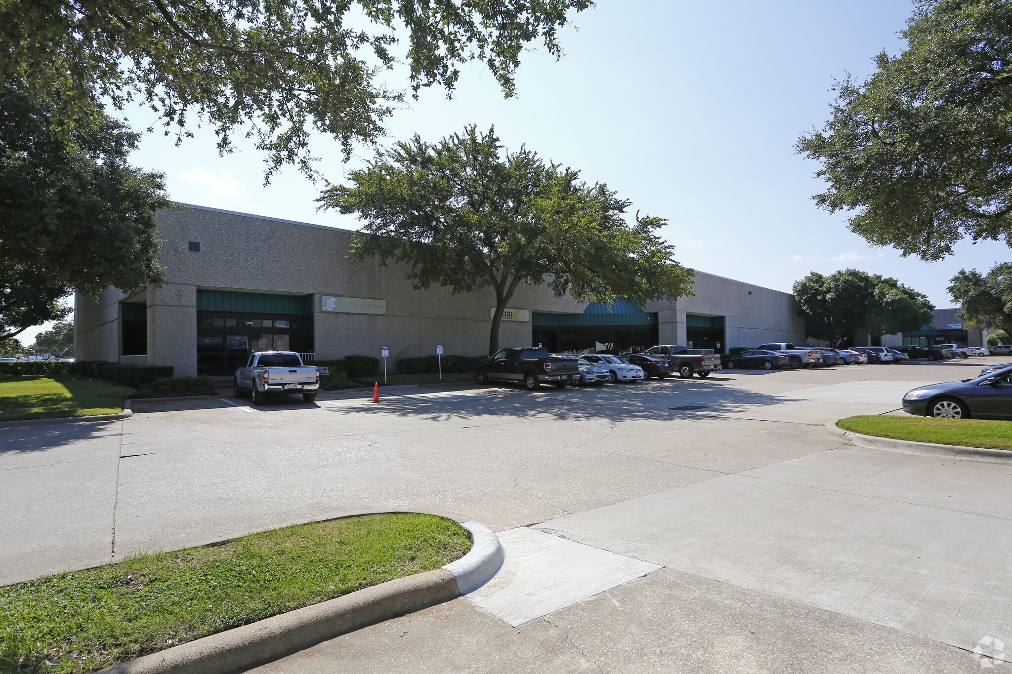 11110-11120 Grader St, Dallas, TX for lease Building Photo- Image 1 of 6