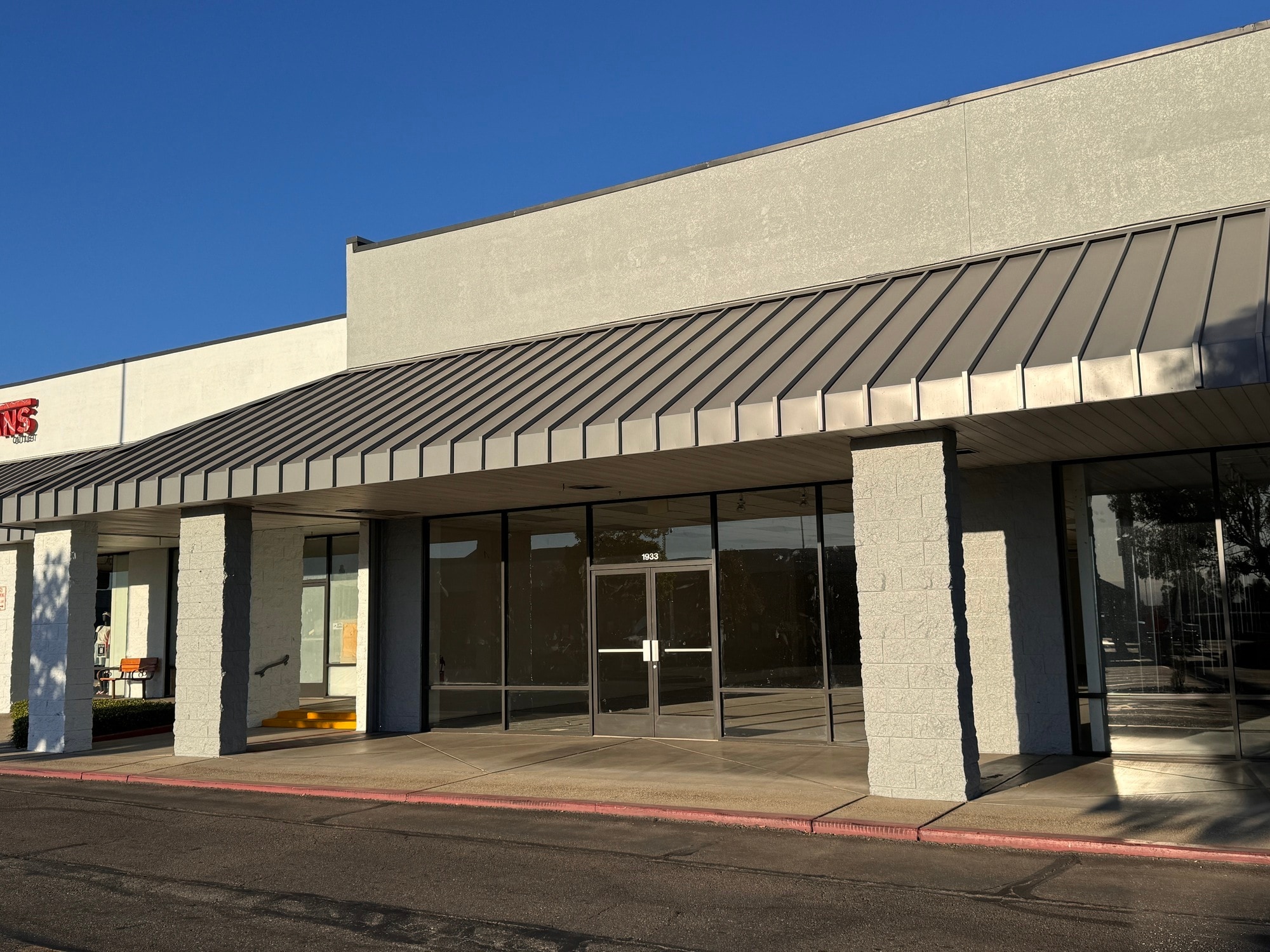 1699-1785 State Highway 273, Anderson, CA for lease Interior Photo- Image 1 of 5