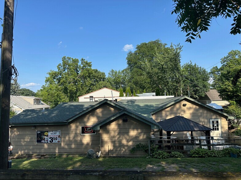 25344 W Richmond Ave, Antioch, IL à vendre - Photo du bâtiment - Image 1 de 15