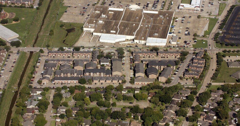 8600 S Course Dr, Houston, TX à vendre - Aérien - Image 3 de 85