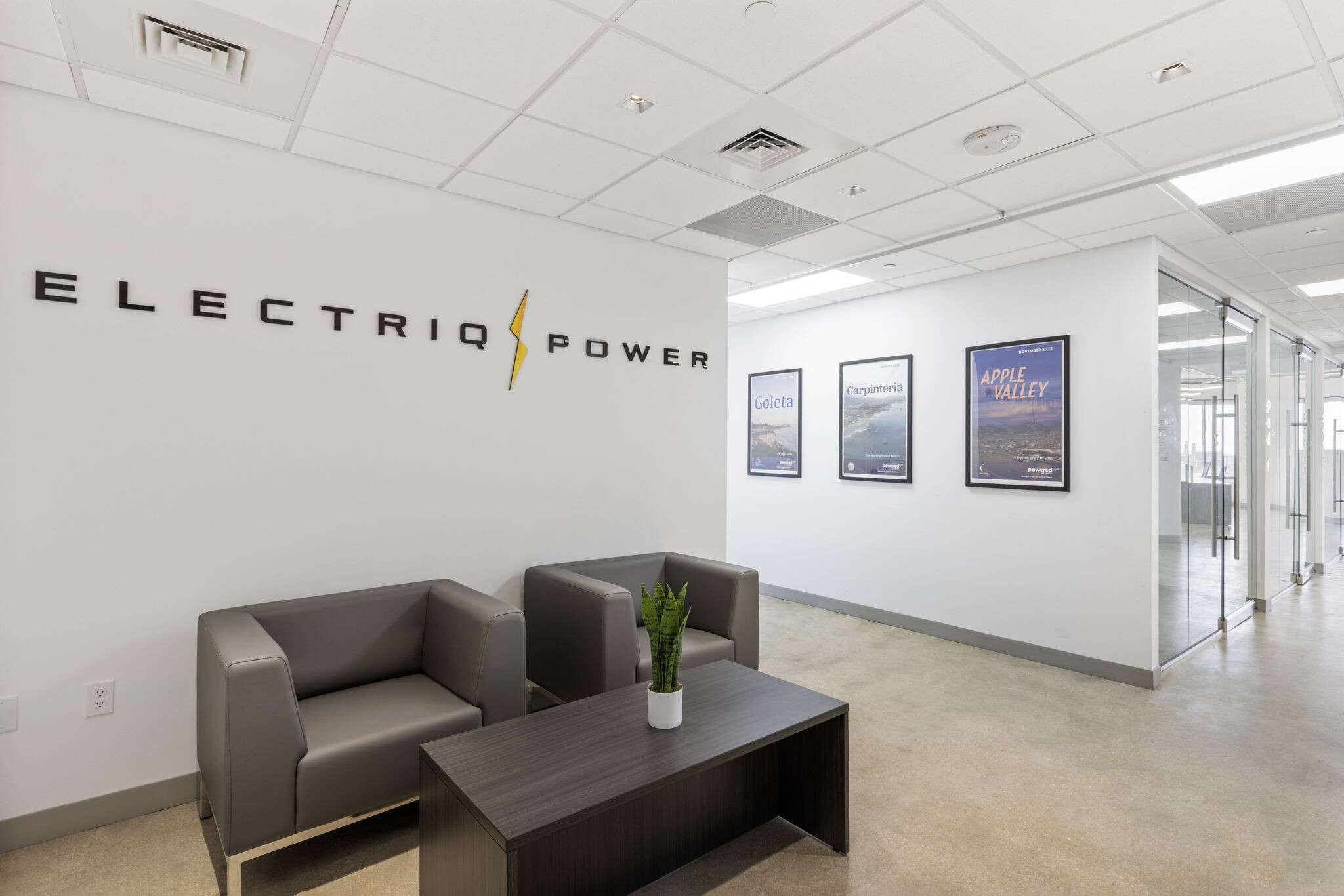 625 N Flagler Dr, West Palm Beach, FL for lease Interior Photo- Image 1 of 15