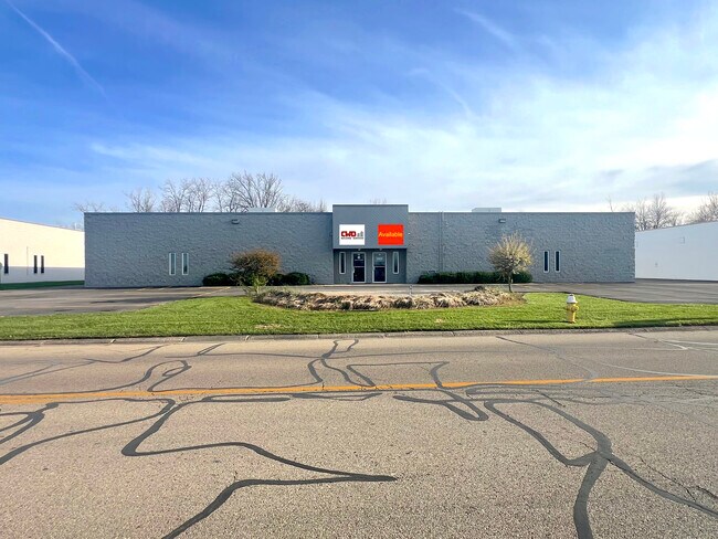 More details for 702-708 Congress Park dr, Washington Township, OH - Industrial for Lease
