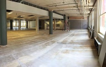 700-724 SW 3rd Ave, Portland, OR for sale Interior Photo- Image 2 of 5