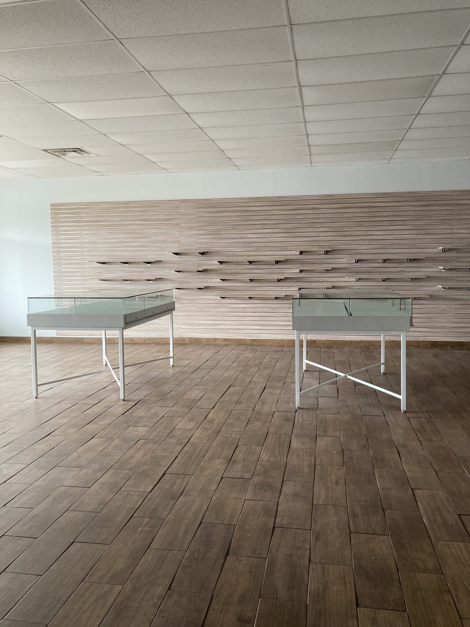 2245 W Columbia Ave, Battle Creek, MI à louer Photo intérieure- Image 1 de 10