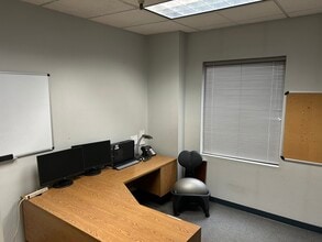 910-1092 Greg St, Sparks, NV for lease Interior Photo- Image 2 of 2