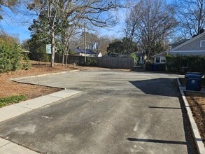 1002 Broad St, Durham, NC à louer Photo du bâtiment- Image 1 de 15