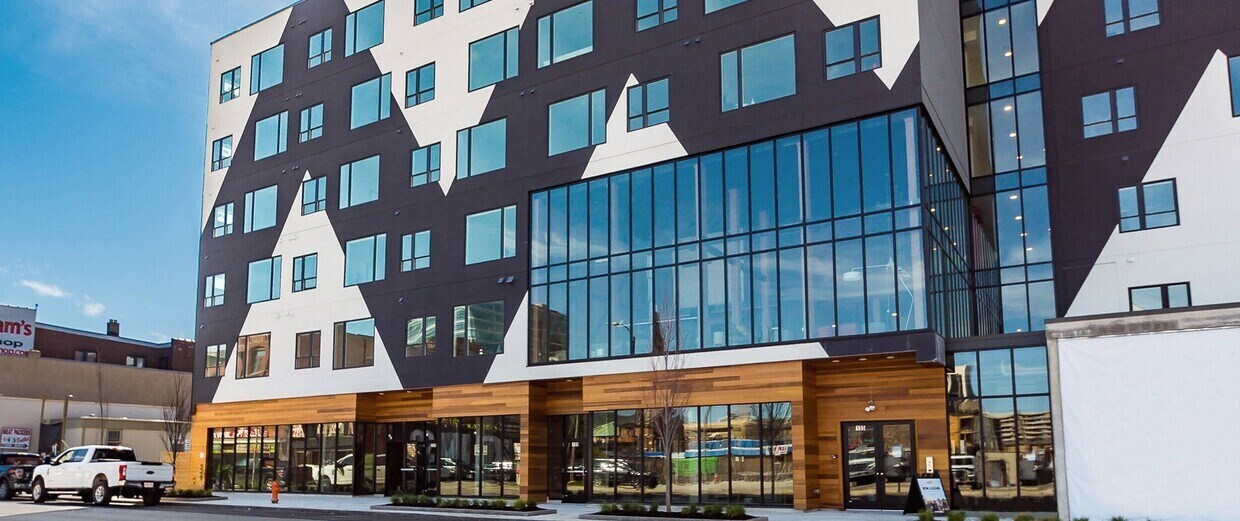 193 E Main St, Columbus, OH à louer Photo du bâtiment- Image 1 de 3