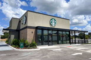 Starbucks - Parc de stationnement couvert