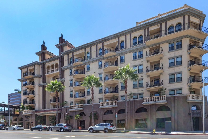 609 St Paul Ave, Los Angeles, CA à louer - Photo du bâtiment - Image 2 de 4