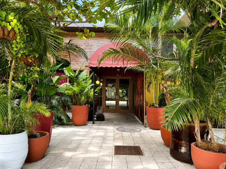 1111 SW 1st Ave, Miami, FL for sale - Building Photo - Image 2 of 19