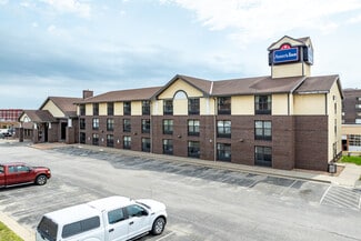 More details for 222 W 2nd St, Ottumwa, IA - Hospitality for Sale