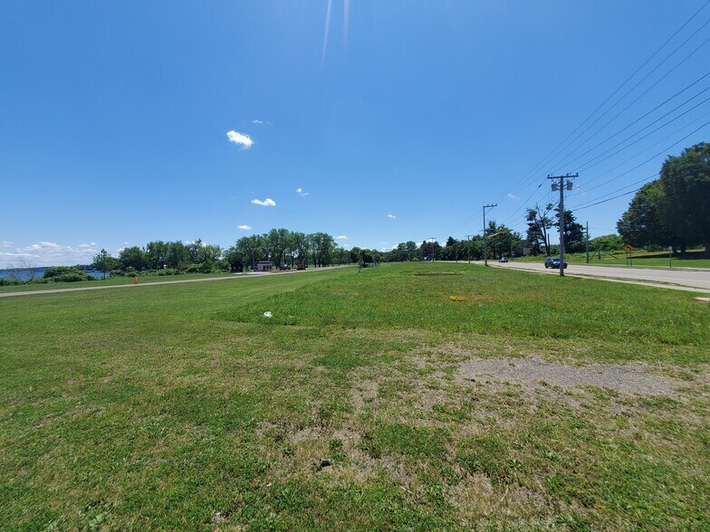 79 Water St, Mayville, NY à vendre - Photo du bâtiment - Image 1 de 6