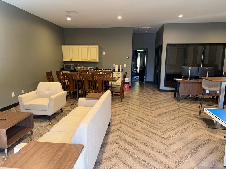 174 Saundersville Rd, Hendersonville, TN à vendre - Photo du bâtiment - Image 2 de 7