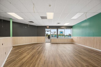 3124-3166 NW Viking Blvd, Cedar, MN for lease Interior Photo- Image 2 of 5