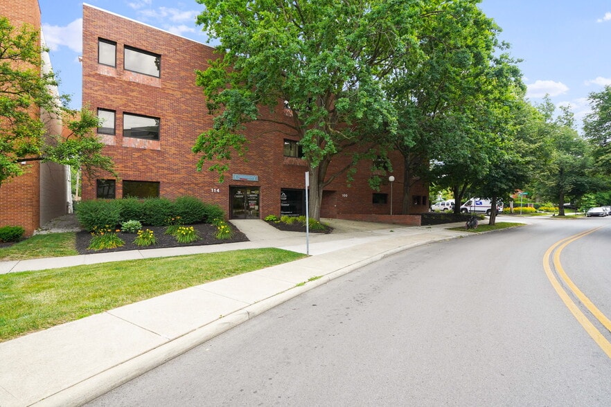 100-114 W 3rd Ave, Columbus, OH for lease - Building Photo - Image 2 of 14