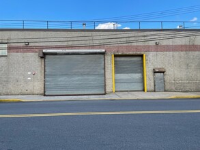 18-81 Steinway St, Astoria, NY for lease Building Photo- Image 2 of 26