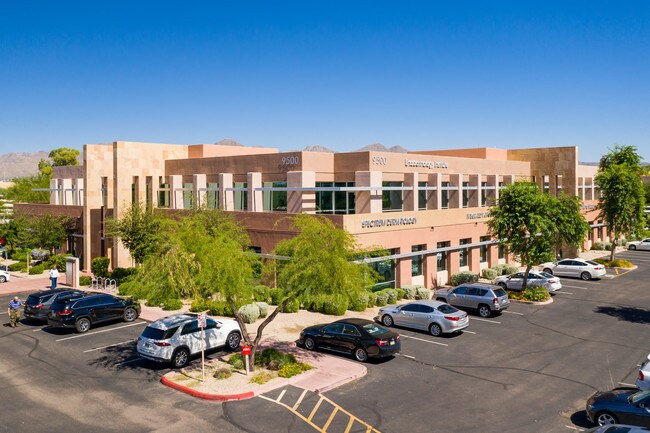 Plus de détails pour 9500 E Ironwood Square Dr, Scottsdale, AZ - Médical à louer