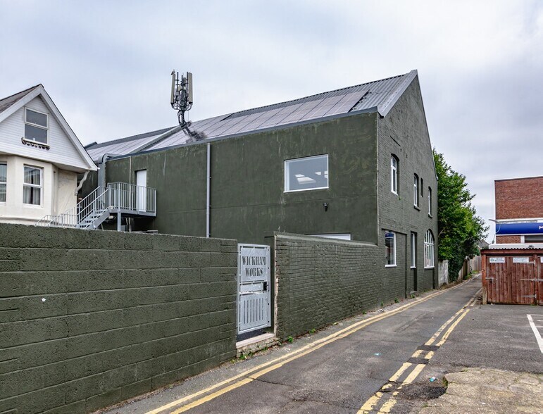 3 Wickham Rd, Bournemouth à louer - Photo du bâtiment - Image 3 de 4