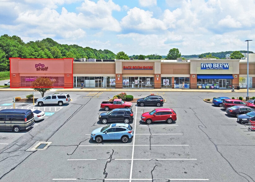 127 E North Pointe Dr, Salisbury, MD for lease - Primary Photo - Image 1 of 6
