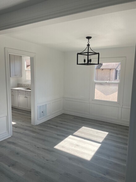 1746 Crenshaw Blvd, Los Angeles, CA à vendre - Photo du bâtiment - Image 2 de 13