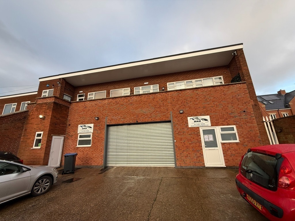 17 Alma Rd, Hinckley à louer Photo du bâtiment- Image 1 de 4