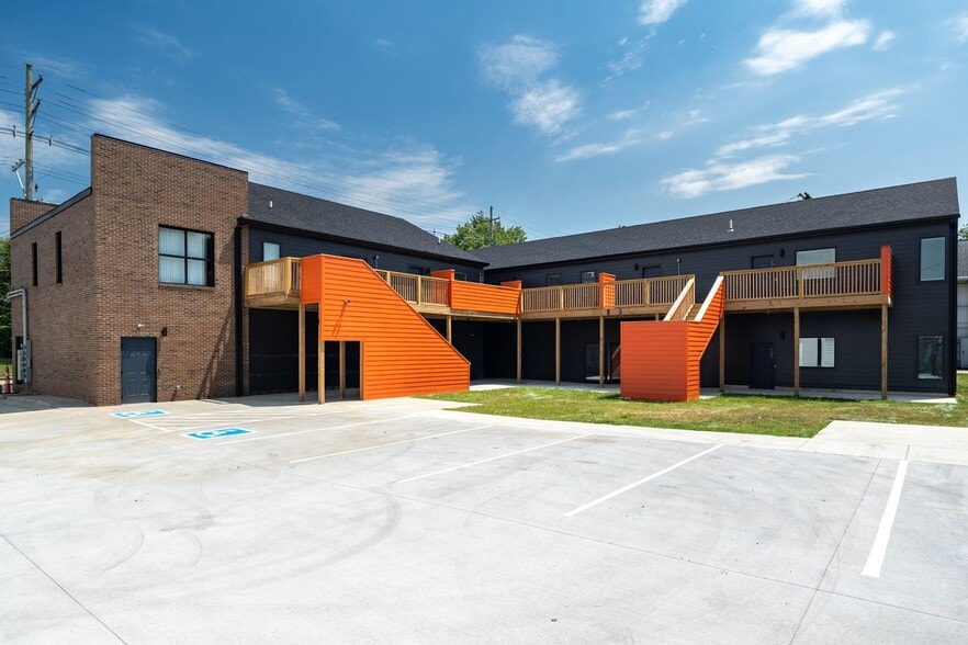 2512 Portland Ave, Louisville, KY for sale - Building Photo - Image 3 of 14