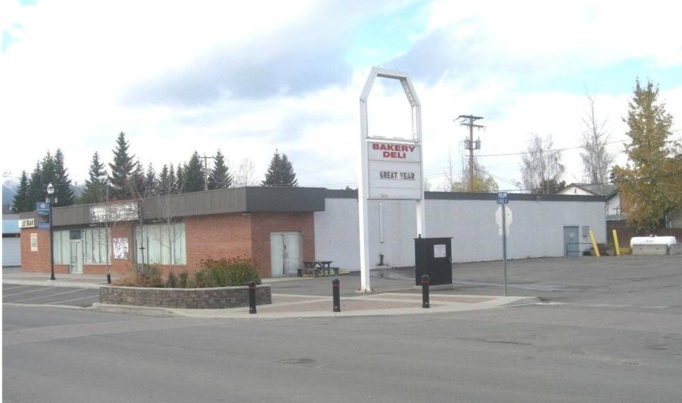 1200 5th Ave, Valemount, BC à vendre - Photo principale - Image 1 de 1