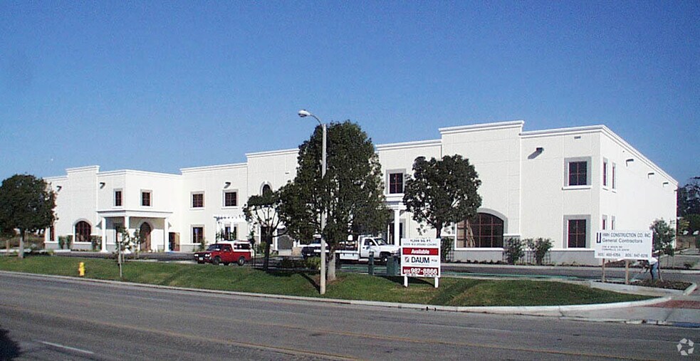 1300 Pacific Ave, Oxnard, CA à louer - Photo du bâtiment - Image 2 de 7