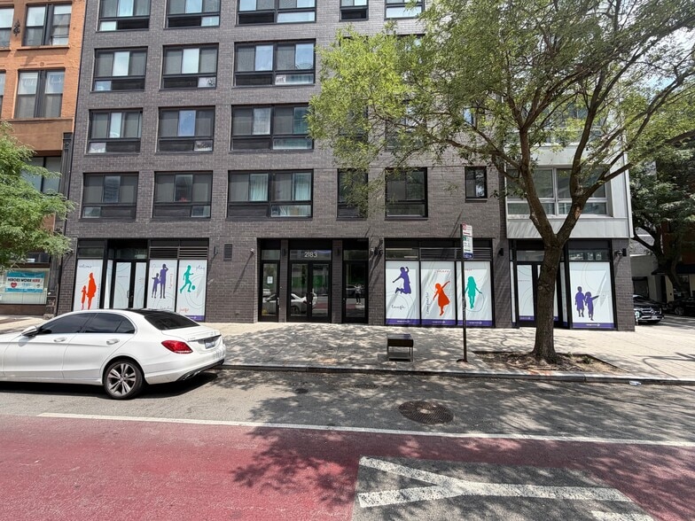 2183 Third Ave, New York, NY à louer - Photo du bâtiment - Image 2 de 8