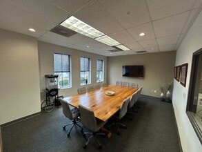 2000 Sam Rittenberg Blvd, Charleston, SC for lease Interior Photo- Image 2 of 13