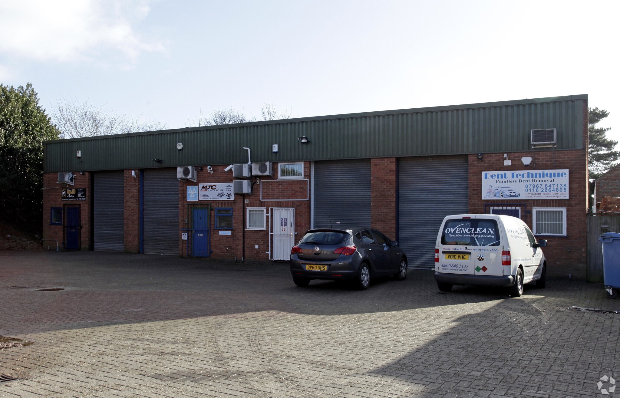 Froanes Clos, Enderby à louer Photo principale- Image 1 de 4