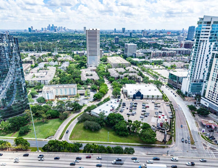 4500 San Felipe Rd, Houston, TX for lease - Building Photo - Image 3 of 4