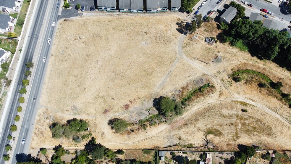 11 Hill Cir, Salinas, CA à vendre - Photo du bâtiment - Image 3 de 13