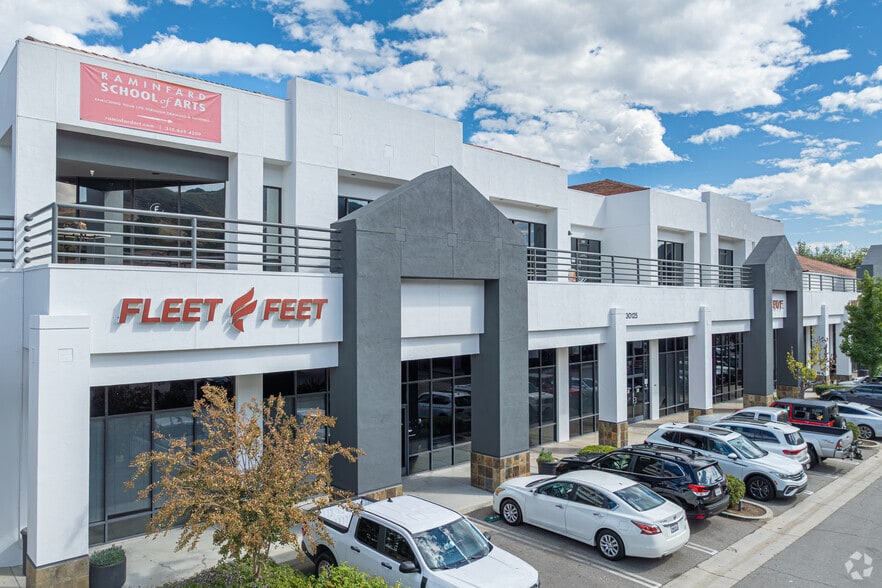 30125-30135 Agoura Rd, Agoura Hills, CA for sale - Building Photo - Image 3 of 7