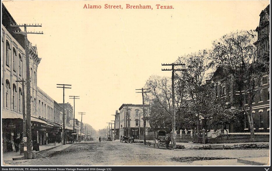 104-A E. Alamo St, Brenham, TX à vendre - Photo du bâtiment - Image 2 de 10