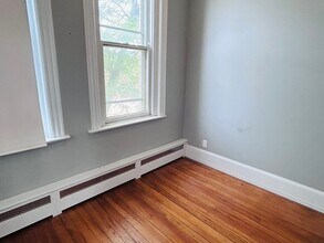 961-965 7th St W, Saint Paul, MN à louer Photo intérieure- Image 1 de 2