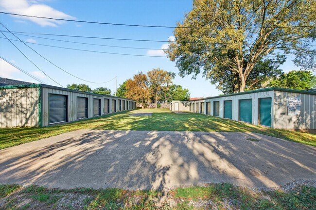 More details for 104 S Commercial St, Bells, TX - Specialty for Sale