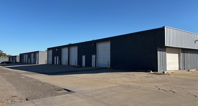 Plus de détails pour 1207 SE 44th St, Oklahoma City, OK - Industriel à louer