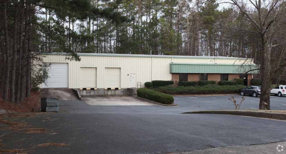 6575 Industrial Way, Alpharetta, GA for sale - Building Photo - Image 2 of 2